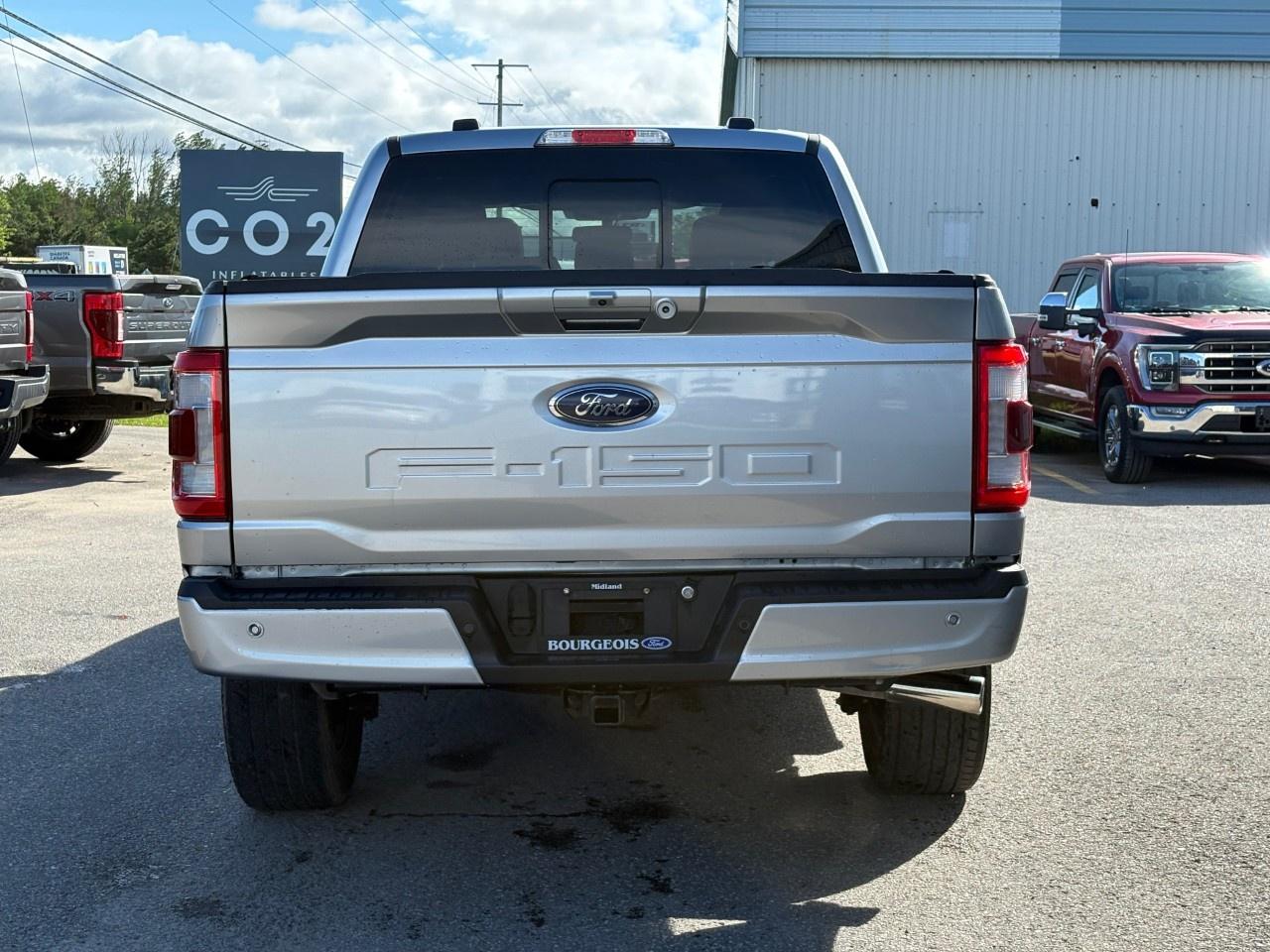 2022 Ford F-150 Lariat 4WD SuperCrew 5.5' Box Photo