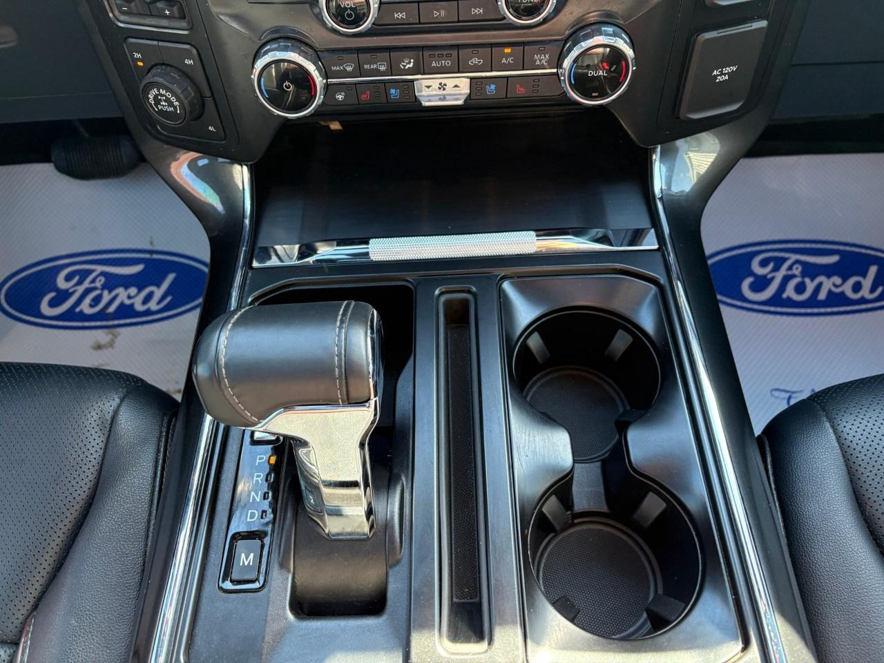 2022 Ford F-150 Lariat 4WD SuperCrew 5.5' Box Photo