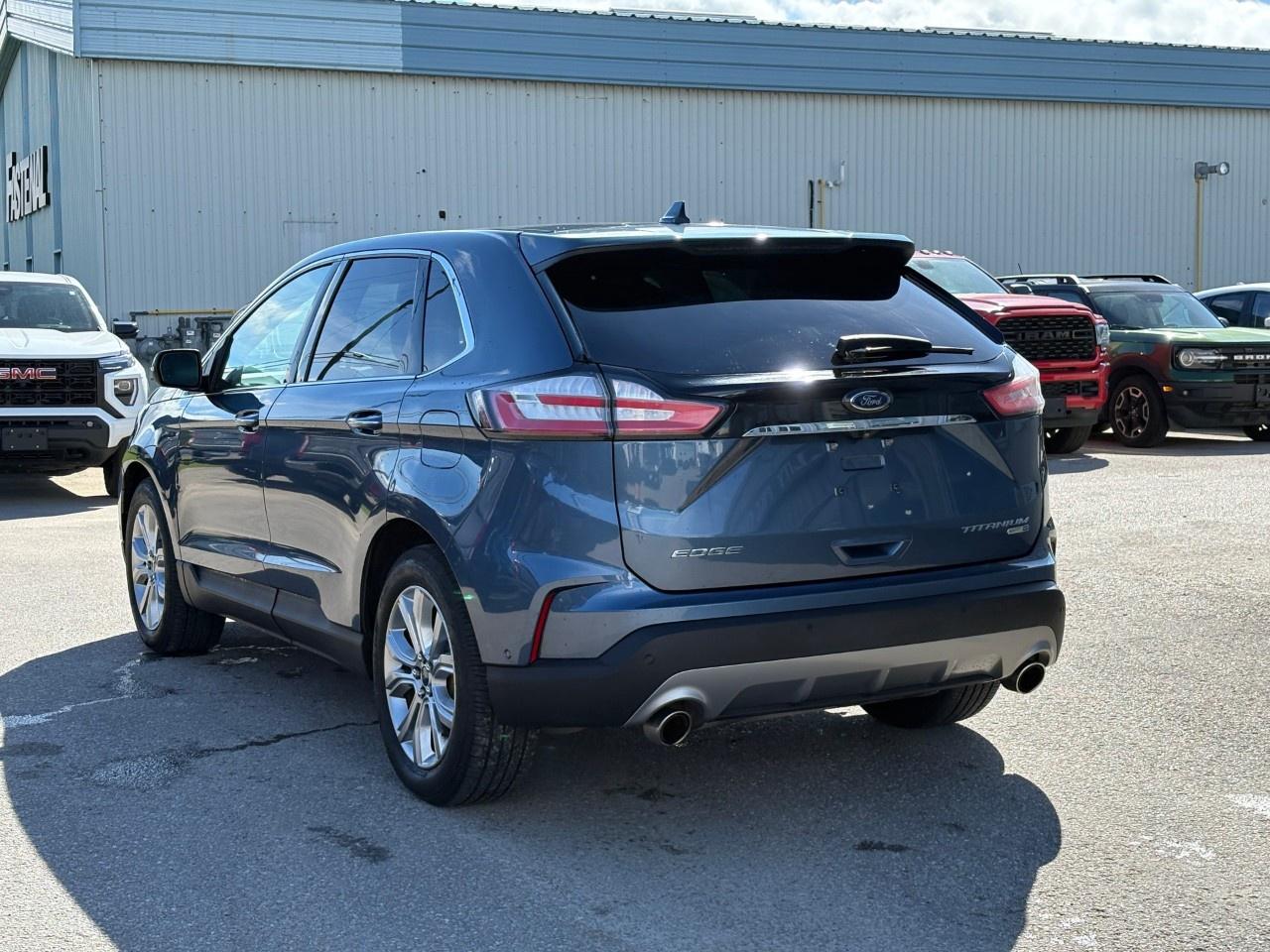 2019 Ford Edge Titanium AWD Photo