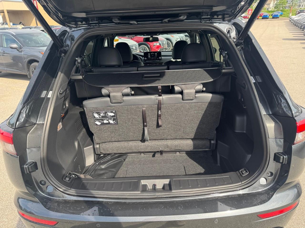 2026 Nissan Rogue Plug-In Hybrid AWD Platinum Photo