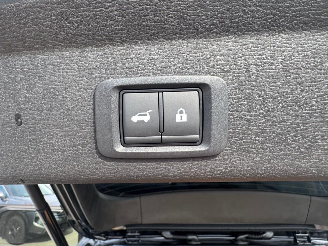2026 Nissan Rogue Plug-In Hybrid AWD Platinum Photo