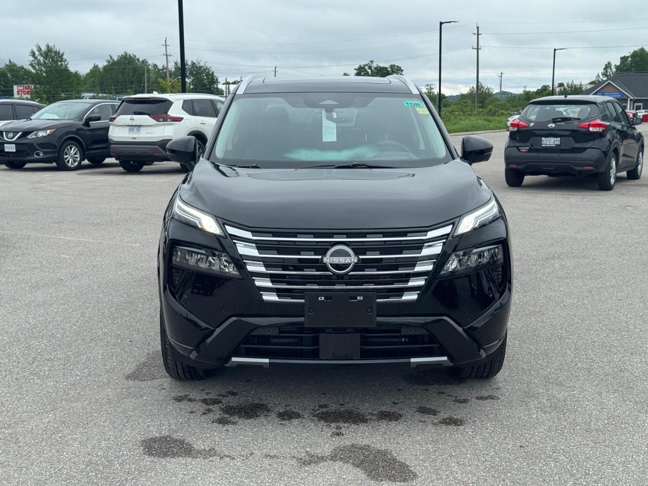 2026 Nissan Rogue AWD Platinum Photo