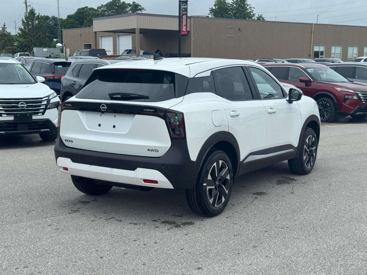 2026 Nissan Kicks SV AWD Photo