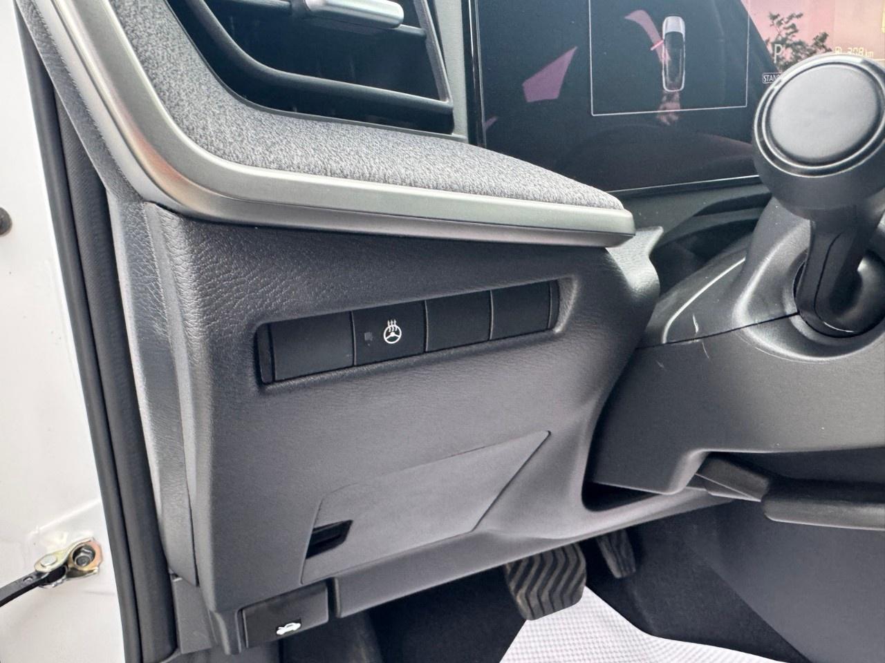 2026 Nissan Kicks SV AWD Photo