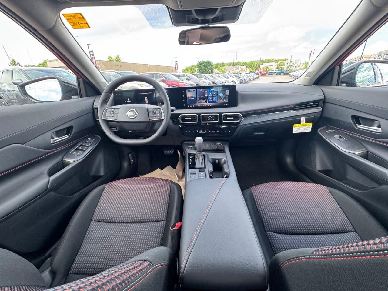 2026 Nissan Sentra SR SEDAN Photo