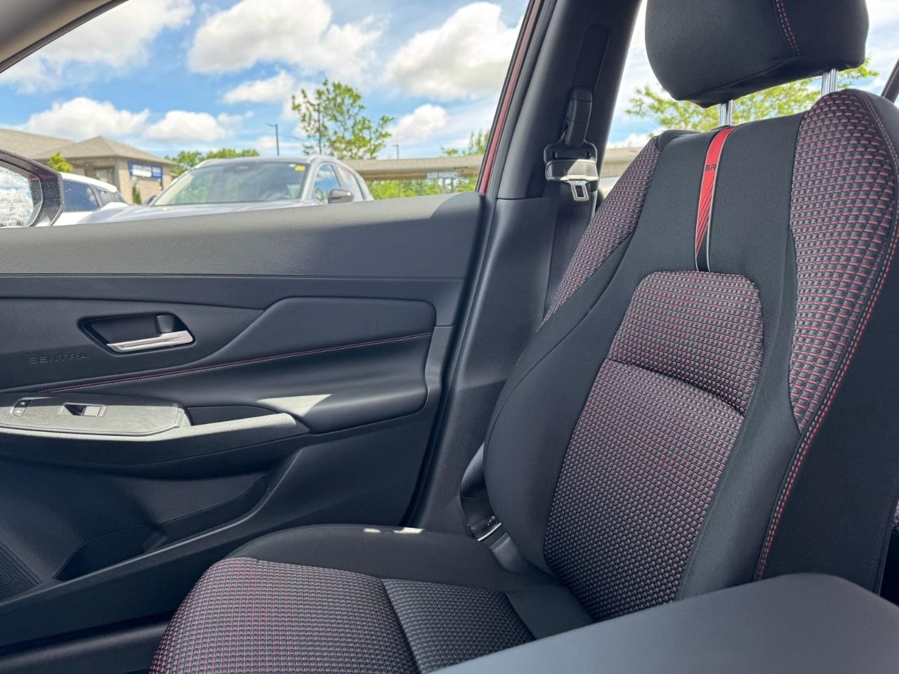 2026 Nissan Sentra SR SEDAN Photo