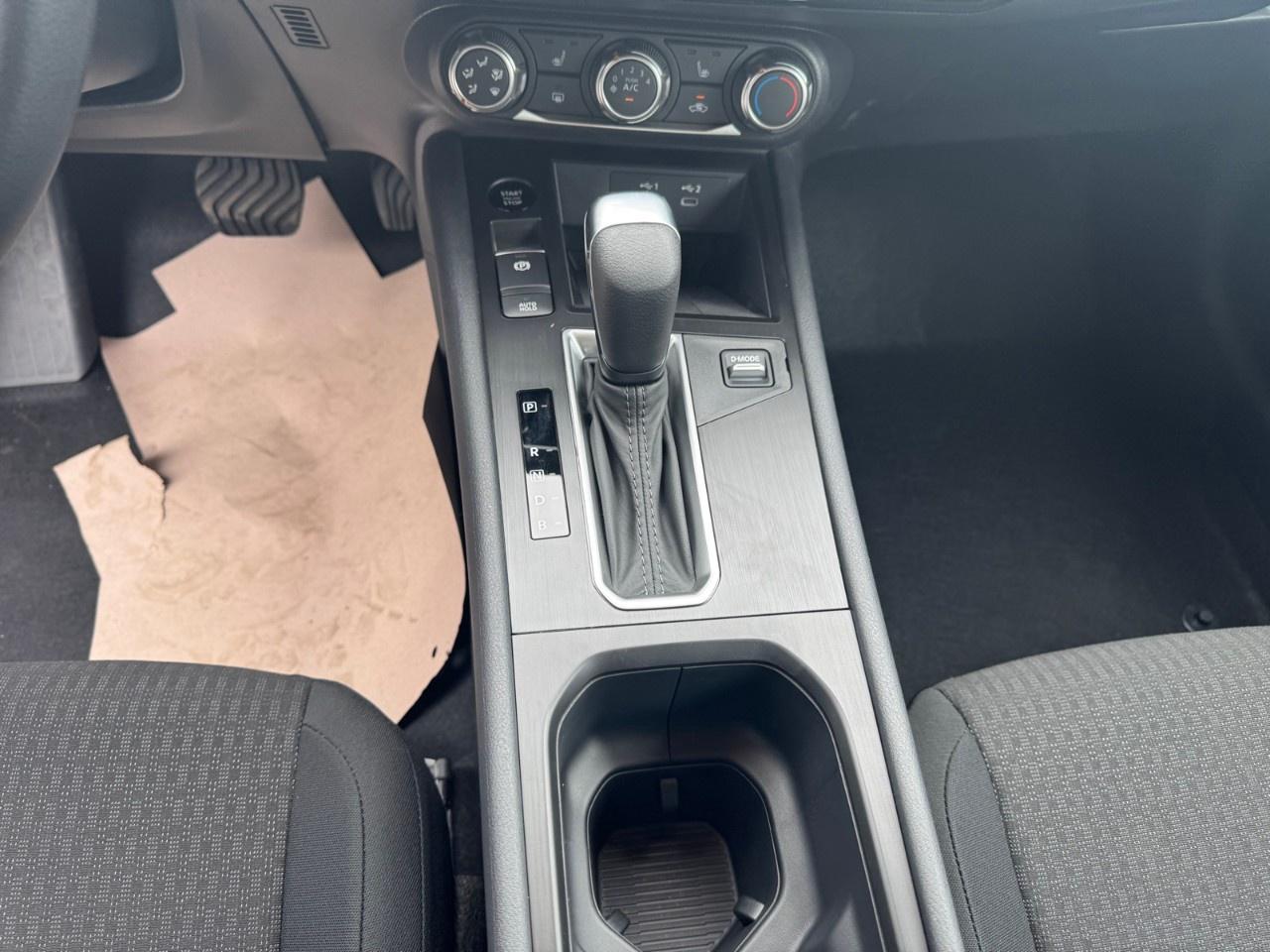 2026 Nissan Kicks S AWD Photo