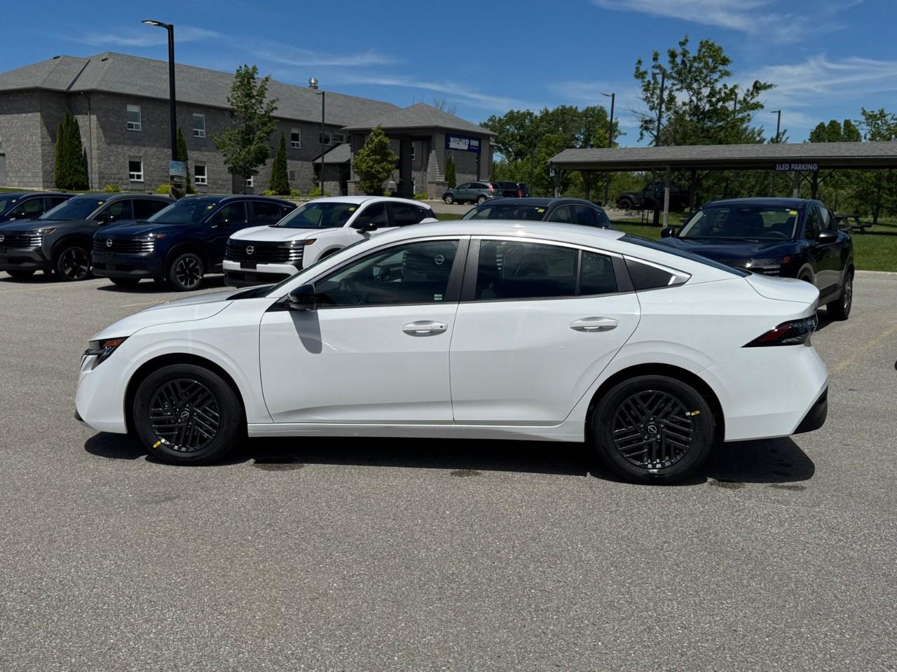 2026 Nissan Sentra SV SEDAN Photo