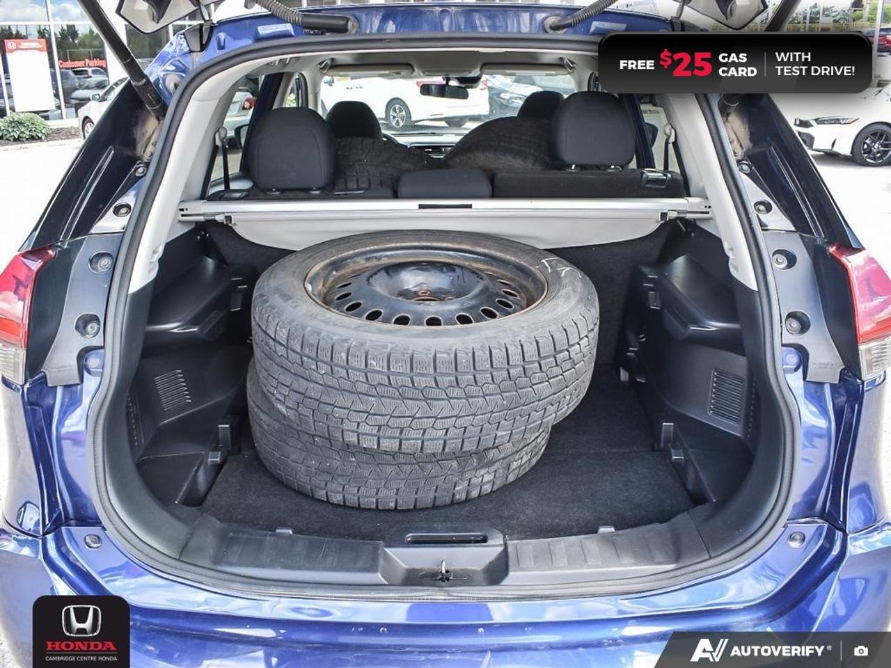 2020 Nissan Rogue SV Photo