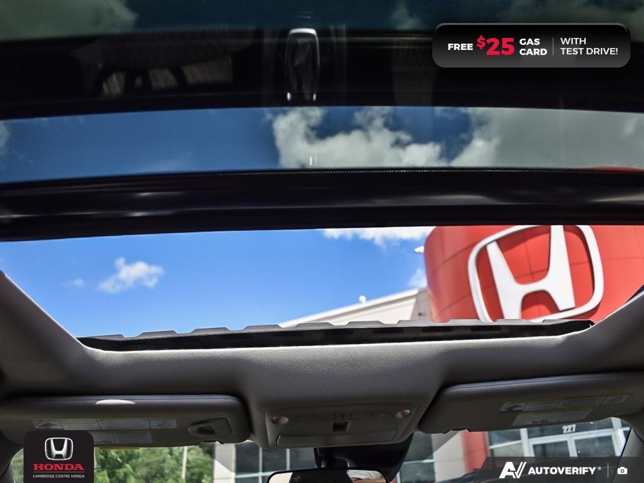 2020 Nissan Rogue SV Photo