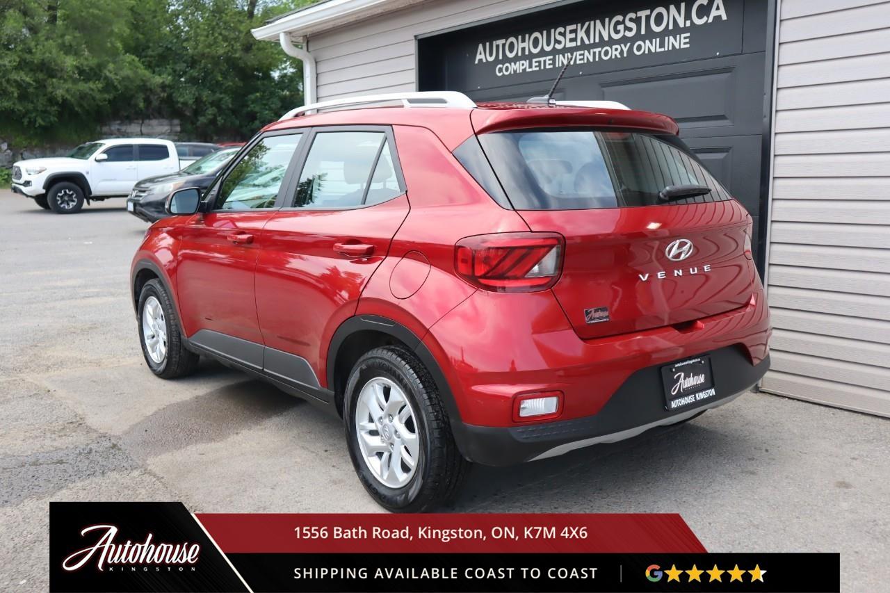 2025 Hyundai Venue Preferred REARVIEW CAMERA - HEATED WHEEL Photo