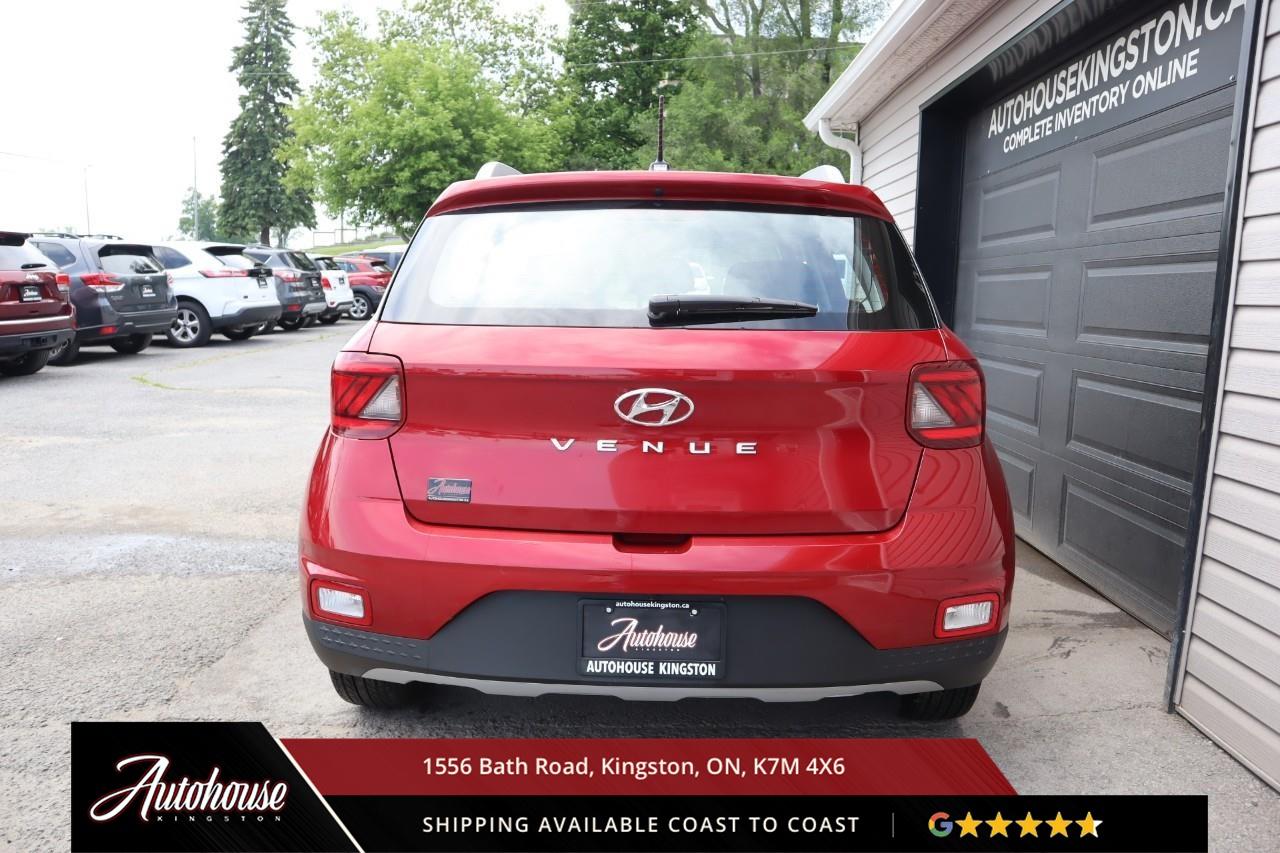 2025 Hyundai Venue Preferred REARVIEW CAMERA - HEATED WHEEL Photo