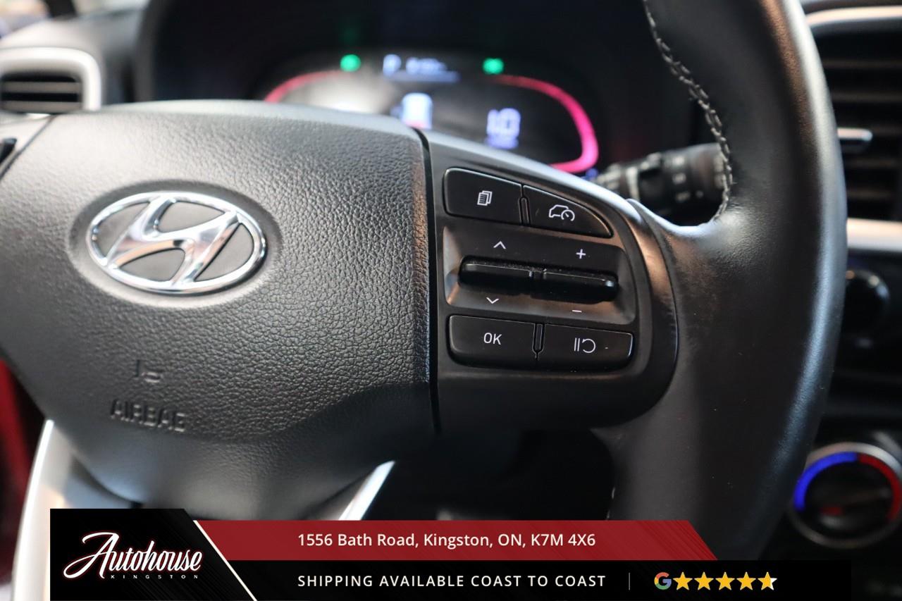 2025 Hyundai Venue Preferred REARVIEW CAMERA - HEATED WHEEL Photo