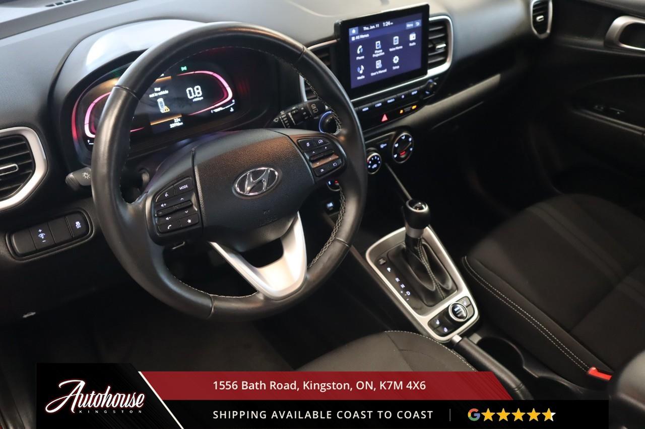 2025 Hyundai Venue Preferred REARVIEW CAMERA - HEATED WHEEL Photo