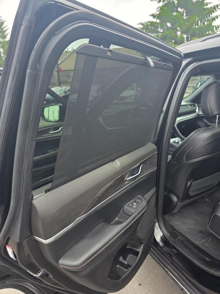 2025 Jeep Grand Cherokee Limited Photo