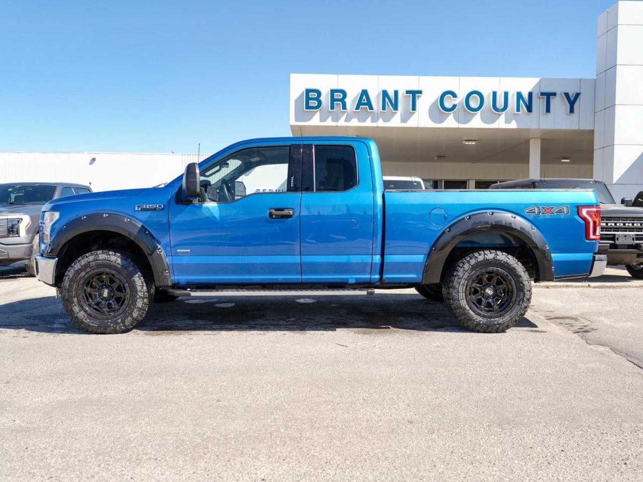 2015 Ford F-150 XLT 4X4/SUPERCAB/NEW UPGRADED TIRES! Photo
