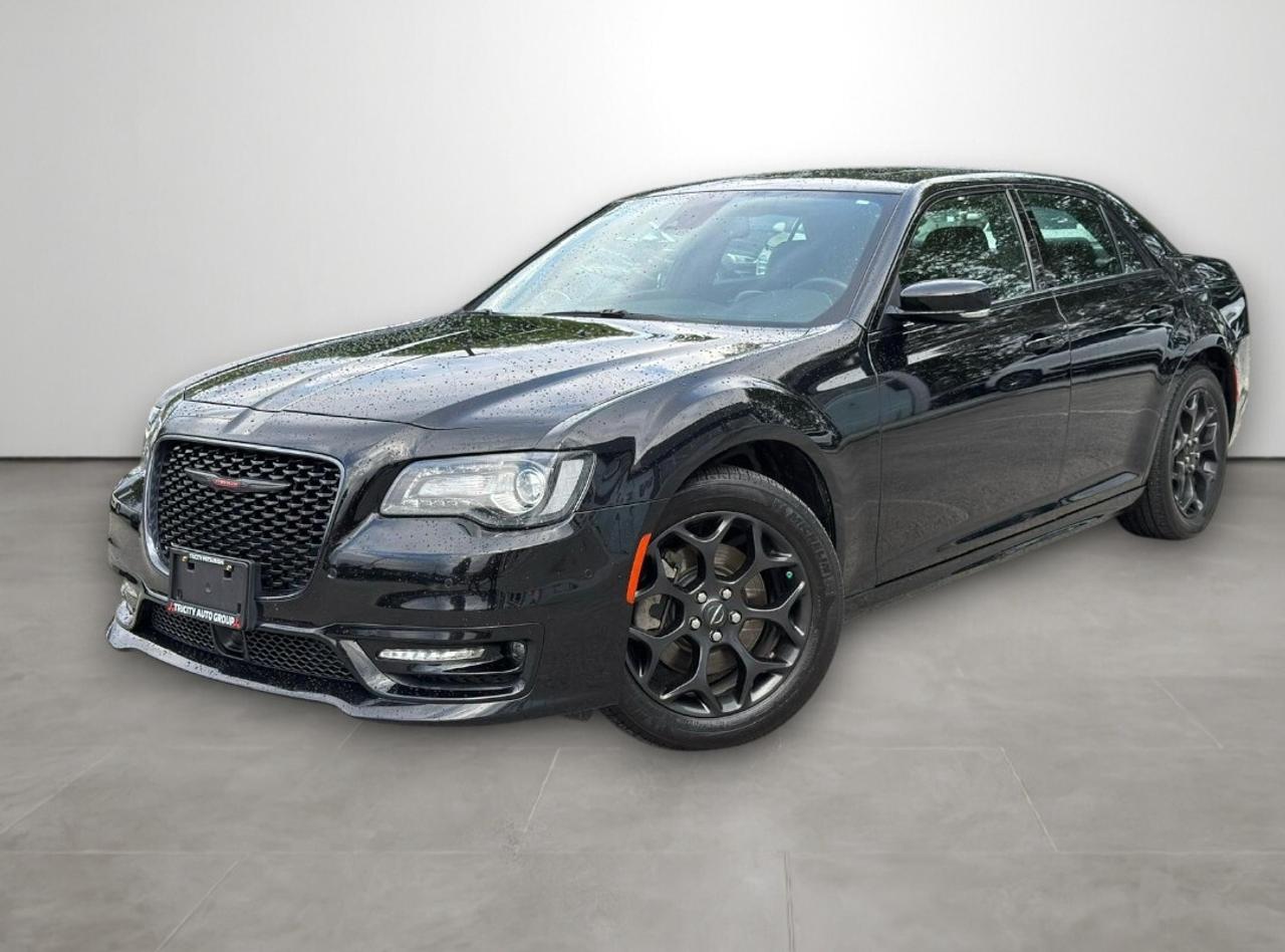 Used 2022 Chrysler 300 300S - Sunroof, Parking Sensors, Leather for sale in Coquitlam, BC