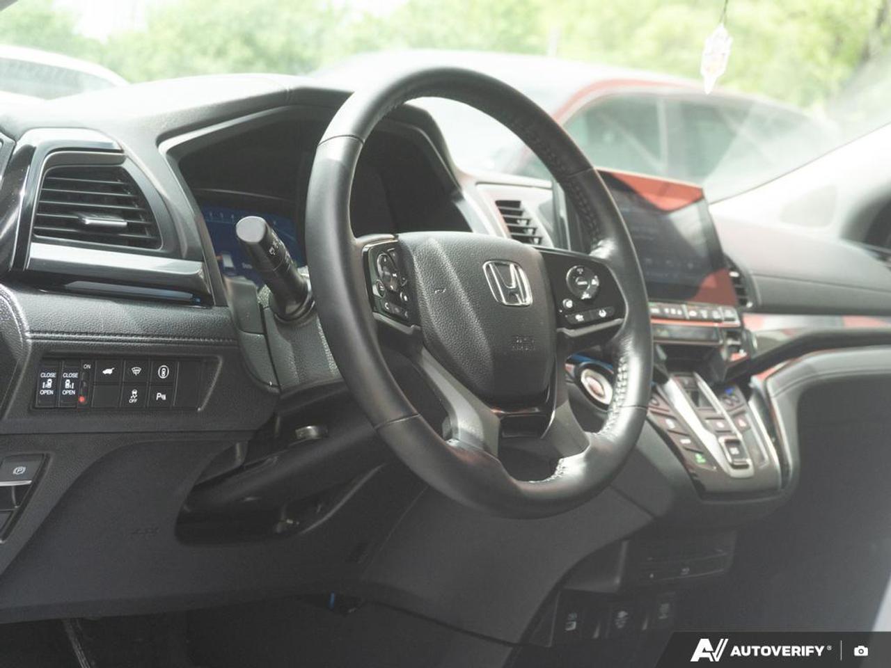 2024 Honda Odyssey  Photo