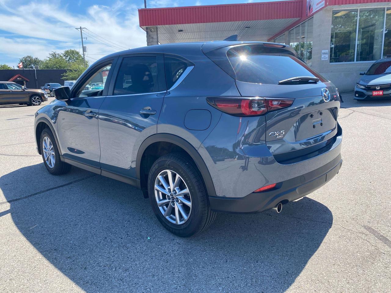 2023 Mazda CX-5 GS, CLEAN CARFAX, HEATED SEATS, BLIND SPOT MONITOR Photo