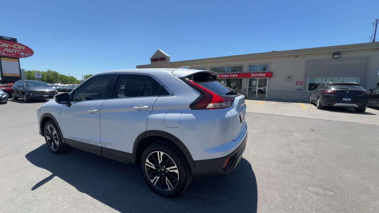 2024 Mitsubishi Eclipse Cross AWD | ONLY 23,000KMS!|HTD SEATS | CARPLAY | ALLOYS Photo
