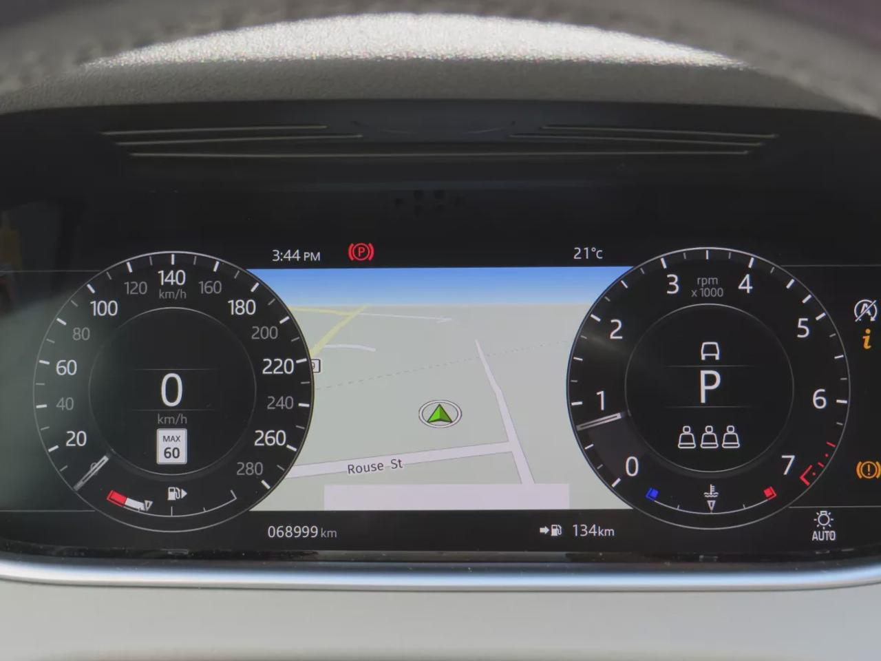 2020 Land Rover Evoque S | LOW KM!! | Leather | Navigation | Sunroof | Power Seats | Power Tailgate | Lane Assist | Push Button Start | Photo4
