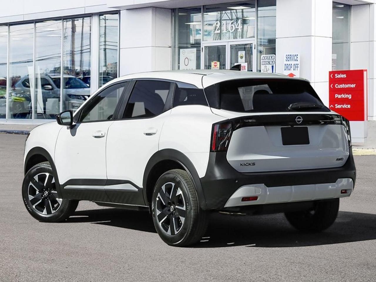 2026 Nissan Kicks SV AWD  - Heated Seats Photo3