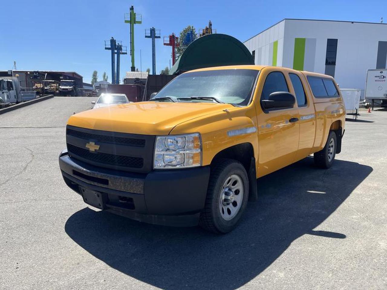 Used 2013 Chevrolet Silverado 1500 4WD Extended Cab with Canopy for sale in Burnaby, BC