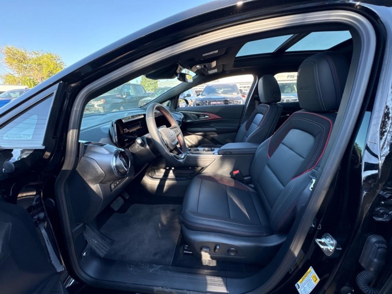 2026 Chevrolet Equinox EV RS  SUNROOF|21-INCH WHEELS Photo
