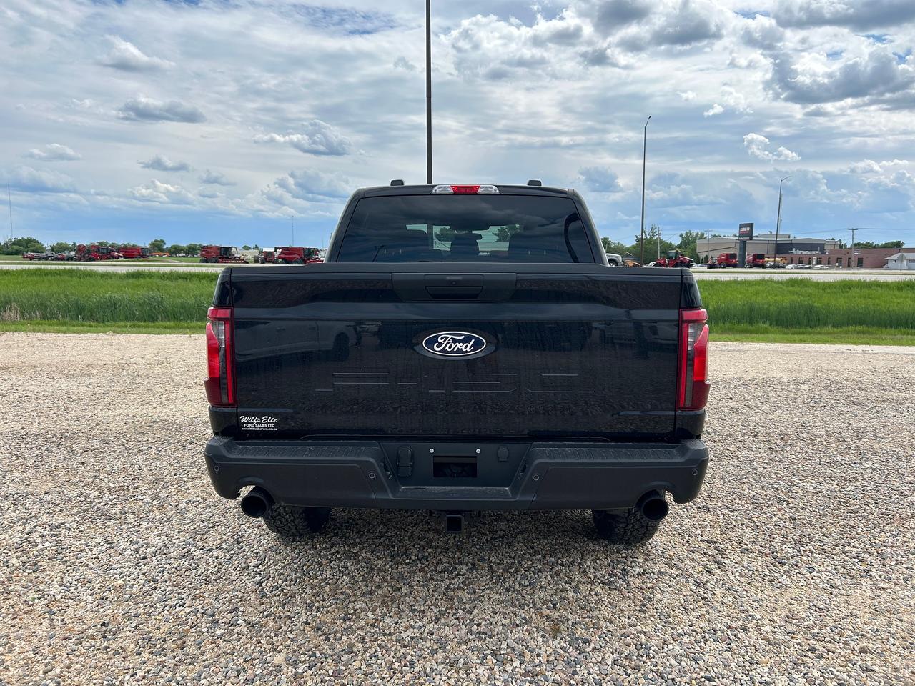 2026 Ford F-150 STX 4WD SuperCrew 5.5' Box Photo5