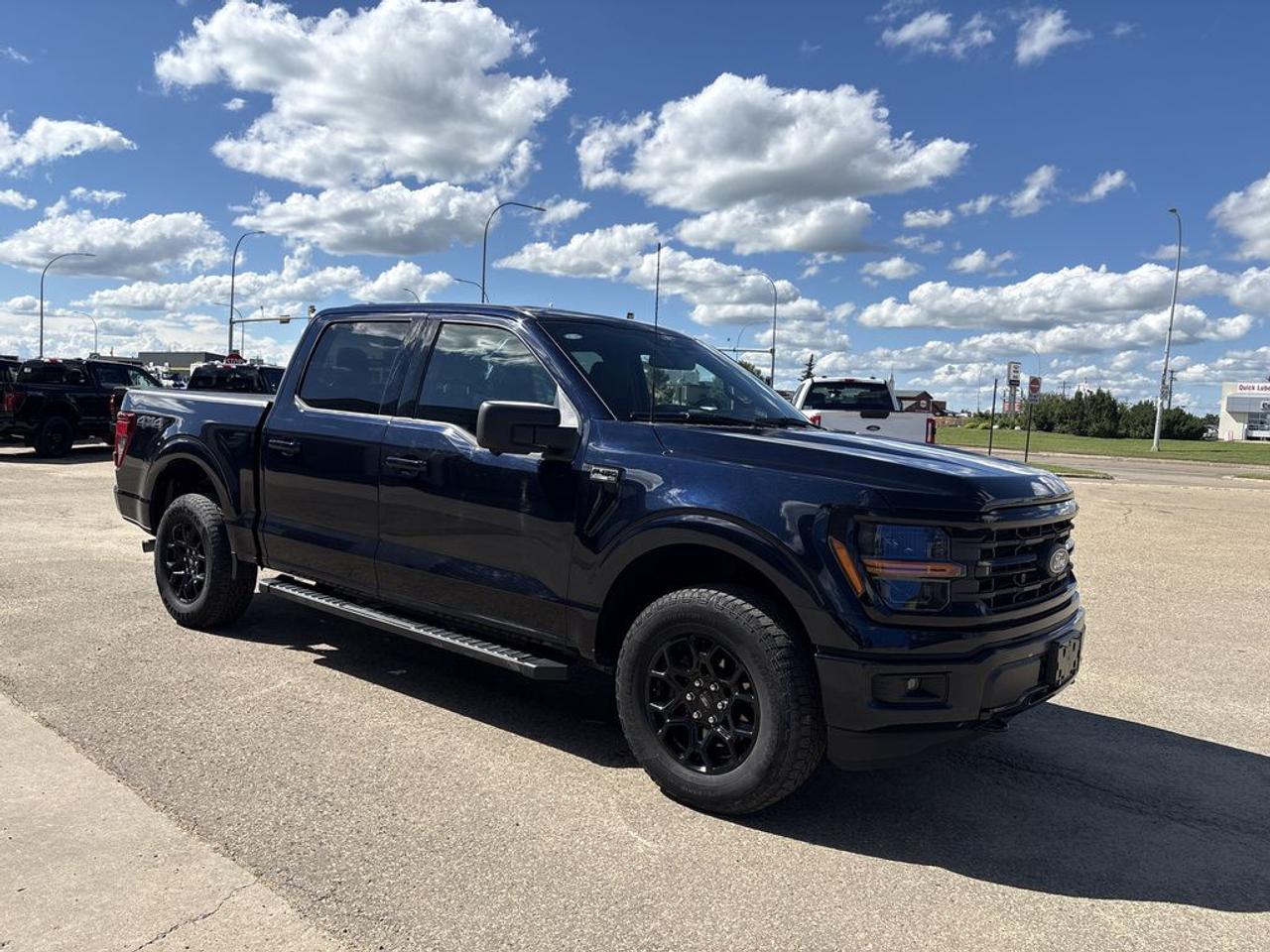 2024 Ford F-150 XLT Photo0