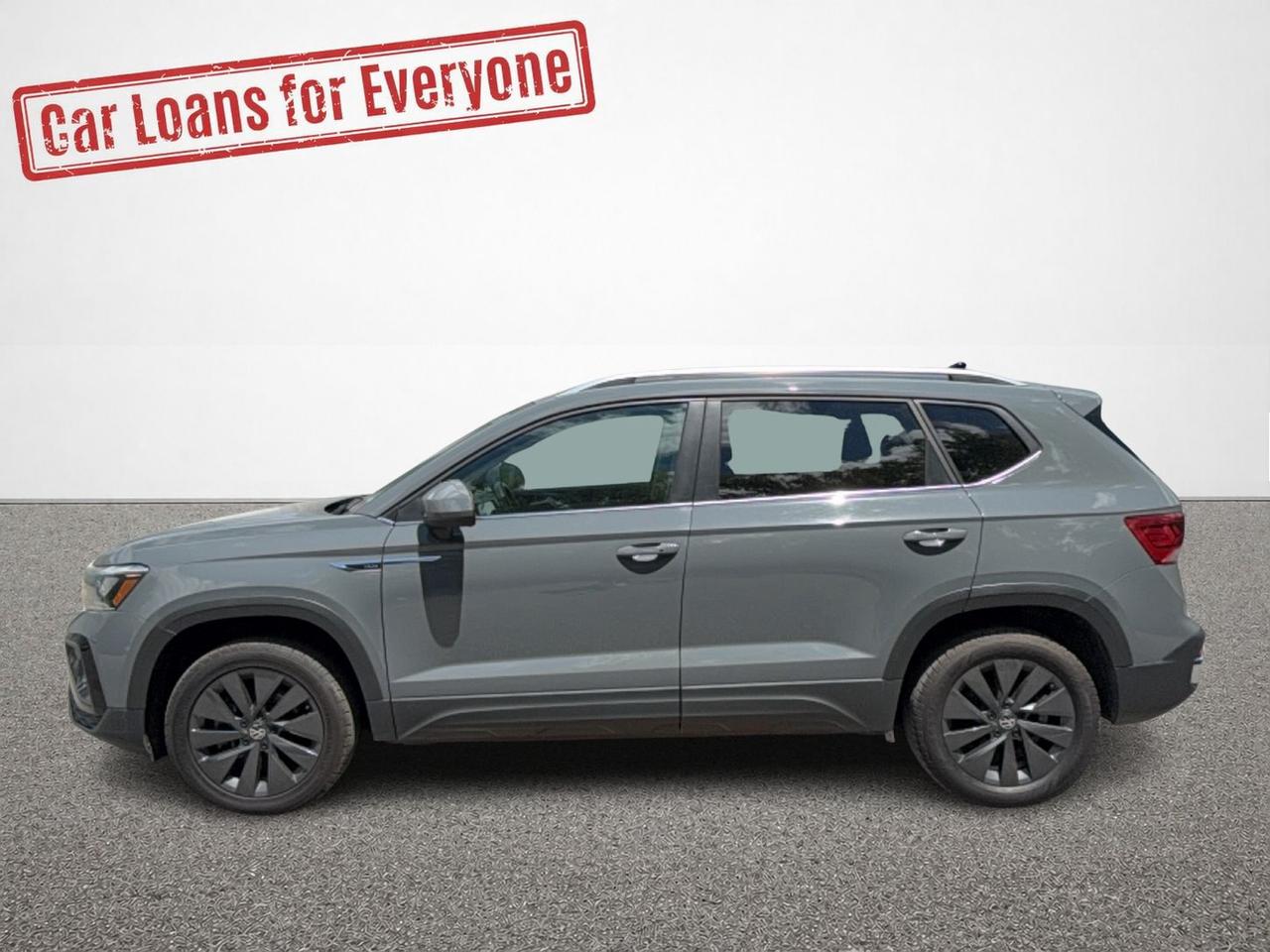2024 Volkswagen Taos Drive assist-clean CarFax-Apple CarPlay Photo