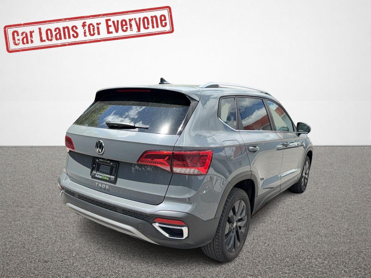 2024 Volkswagen Taos Drive assist-clean CarFax-Apple CarPlay Photo