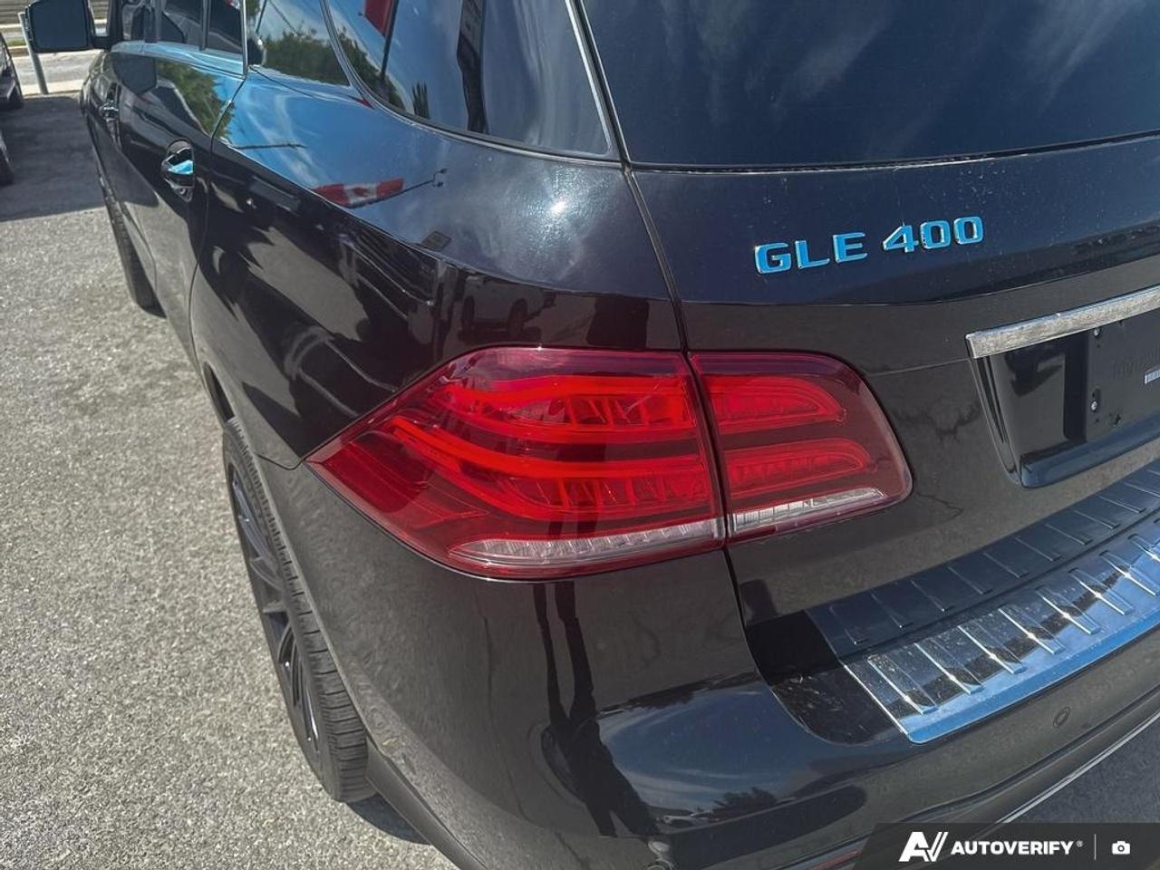 2017 Mercedes-Benz GLE 400 4MATIC  - Sunroof -  Leather Seats Photo