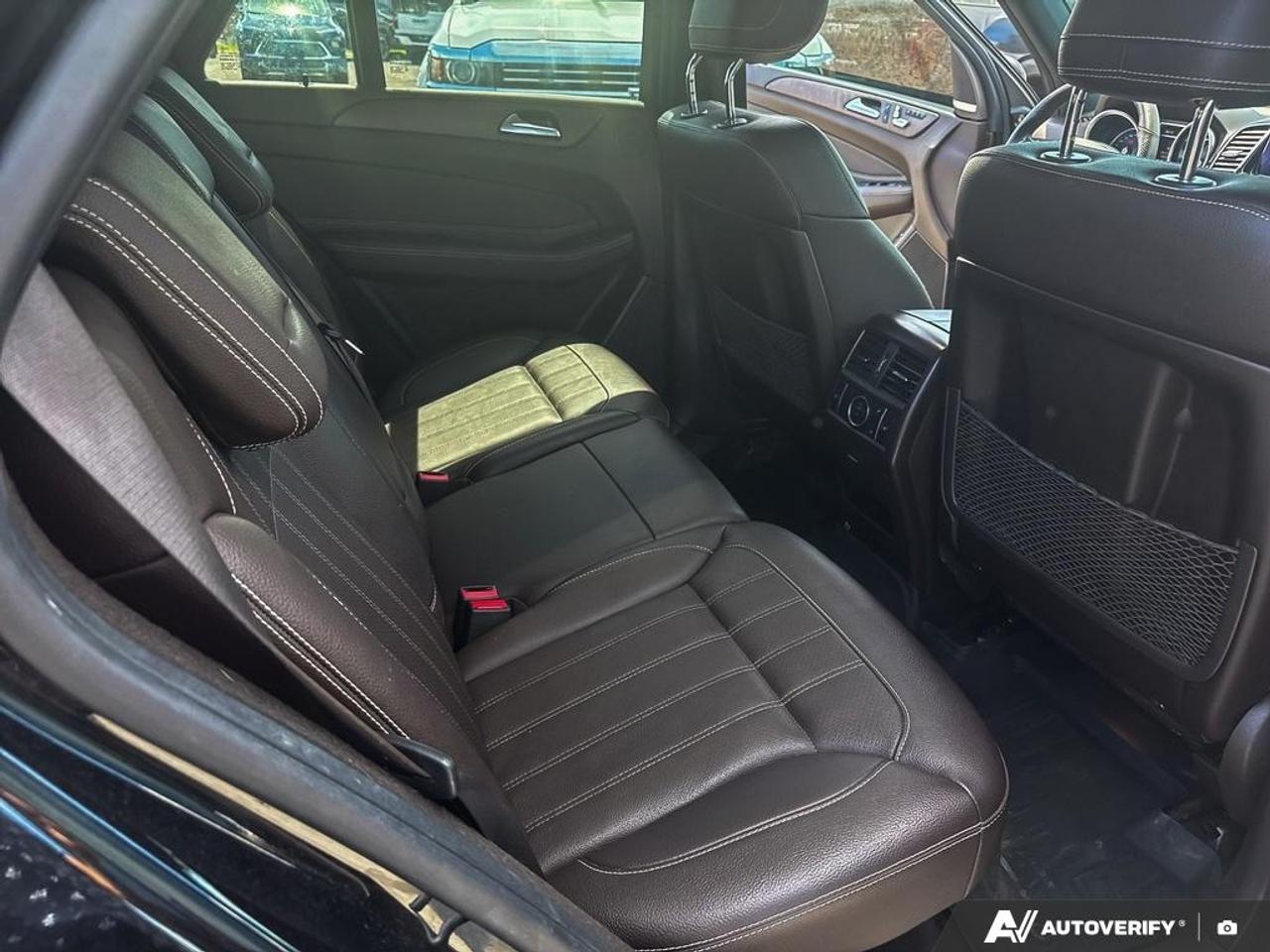 2017 Mercedes-Benz GLE 400 4MATIC  - Sunroof -  Leather Seats Photo