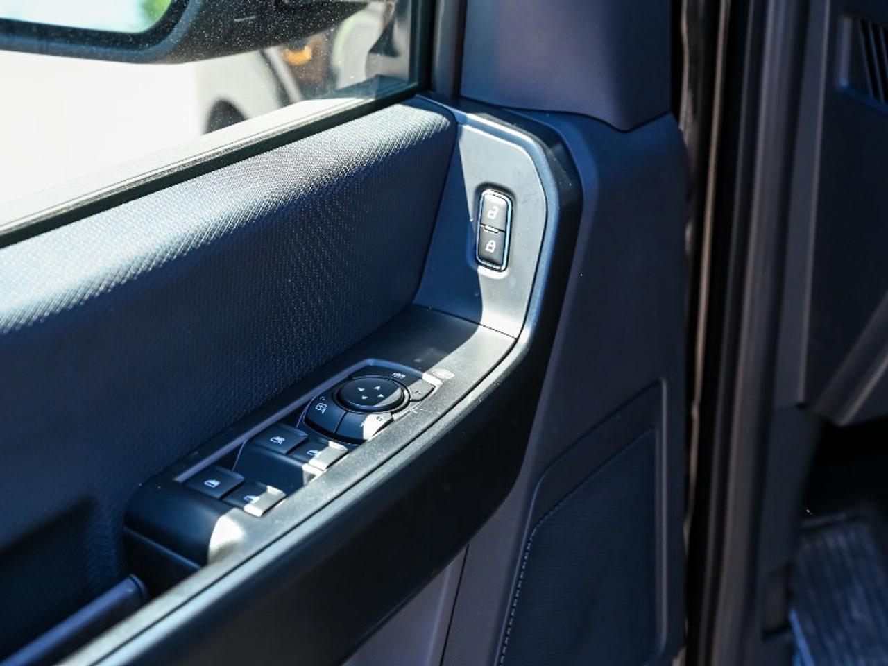 2026 Ford F-150 STX Photo