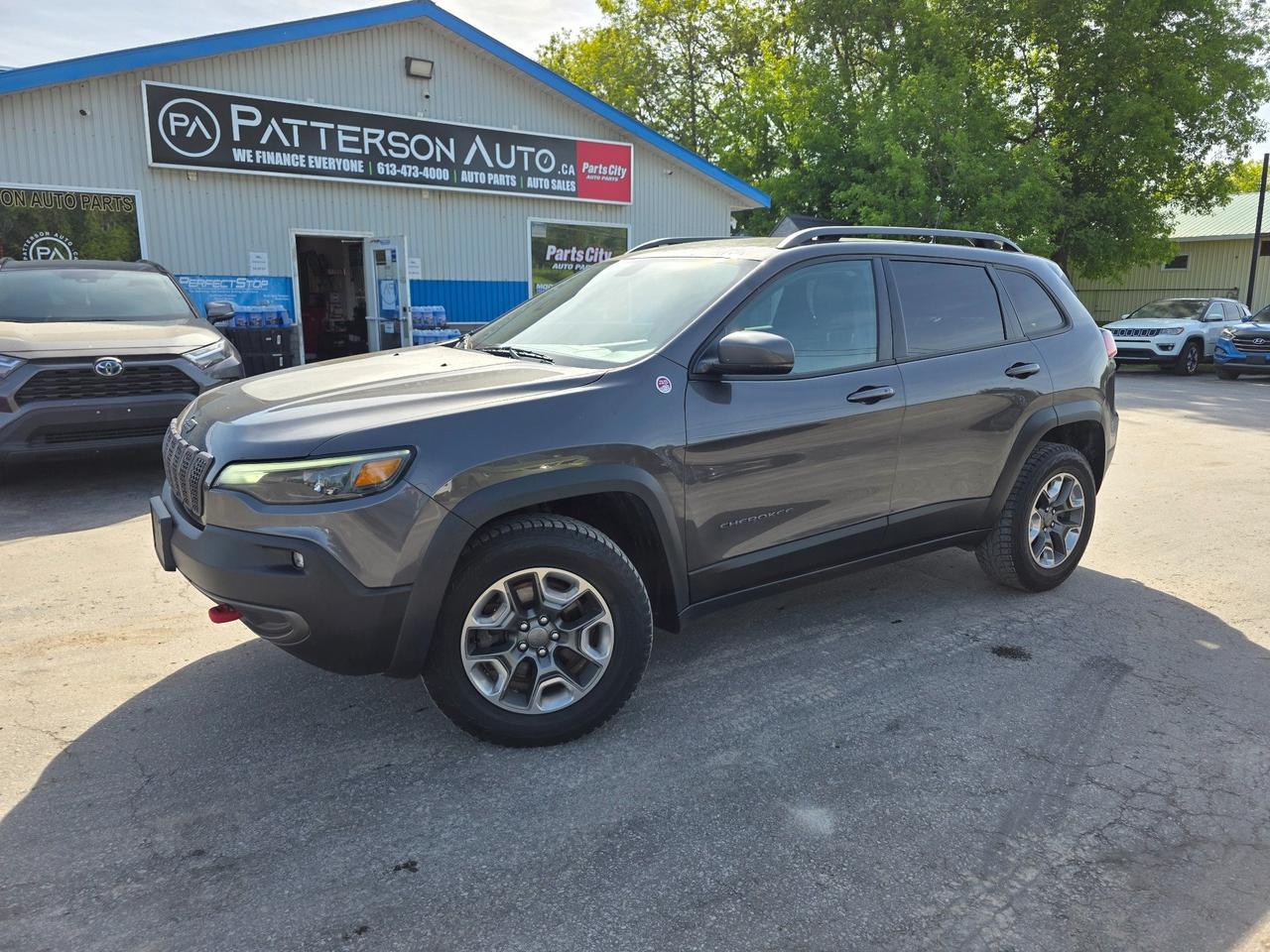 2019 Jeep Cherokee Trailhawk - Photo #1