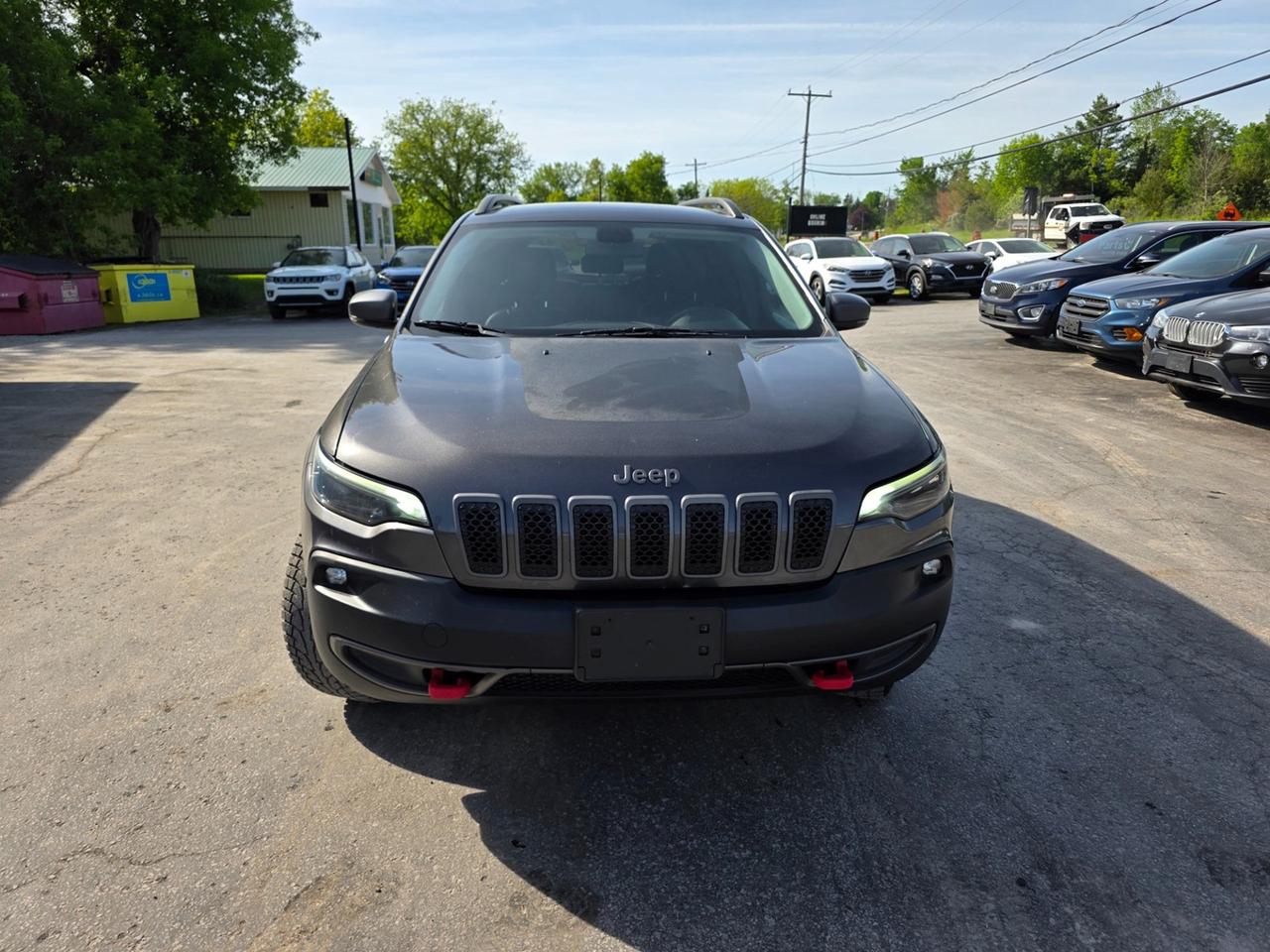 2019 Jeep Cherokee Trailhawk Photo