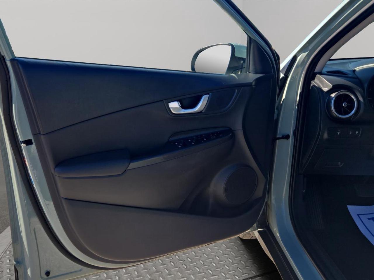 2023 Hyundai KONA Preferred Photo