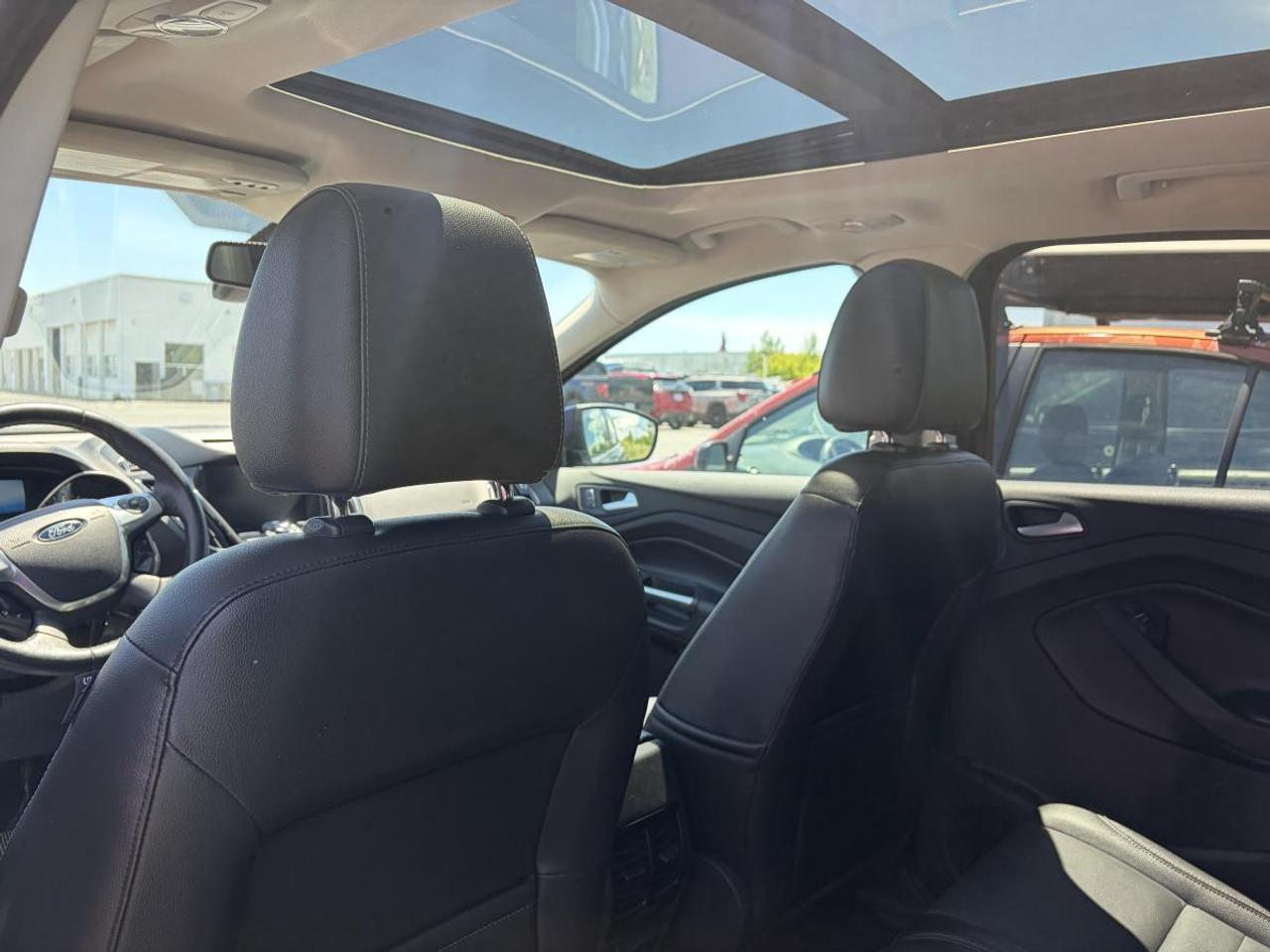 2014 Ford Escape Titanium Photo