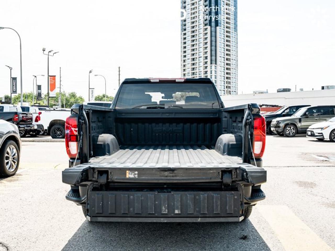 2024 GMC Sierra 1500 157" Elevation 13.4'' Screen MultiPro Tailgate Power Seats Remote Start Photo