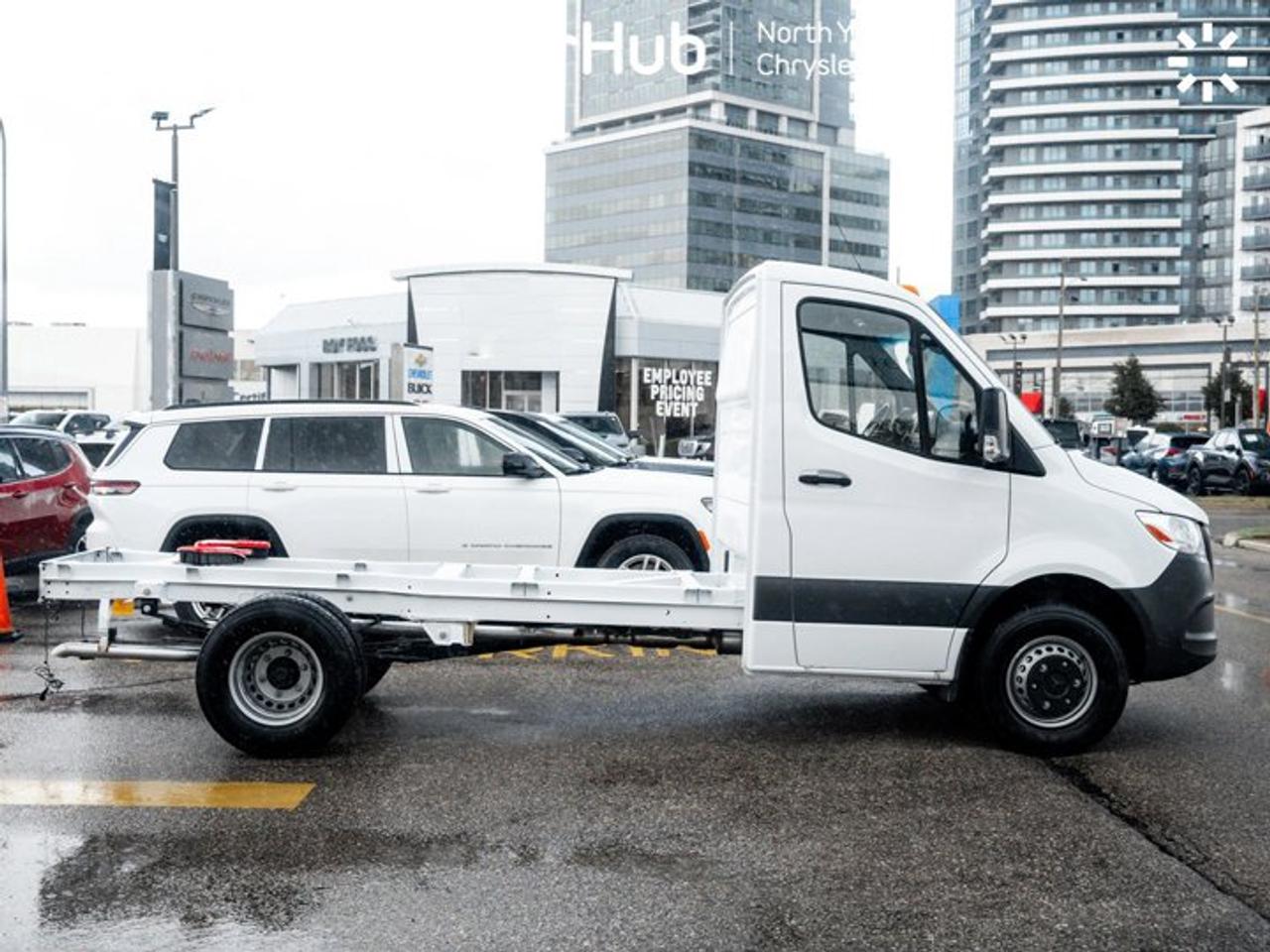 2024 Mercedes-Benz Sprinter Cab Chassis 4500 Standard Roof I4 Diesel HO 144" Photo