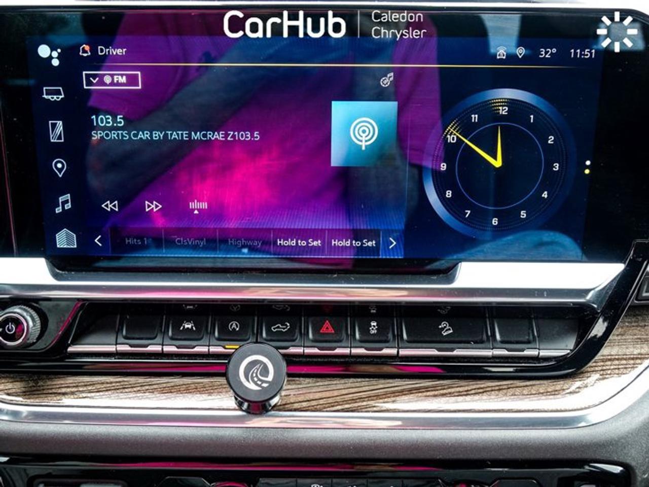 2023 Chevrolet Silverado 1500 RST 4WD Crew Cab 157" 5.3L Lane Assist 13.4"Display Remote Start Photo
