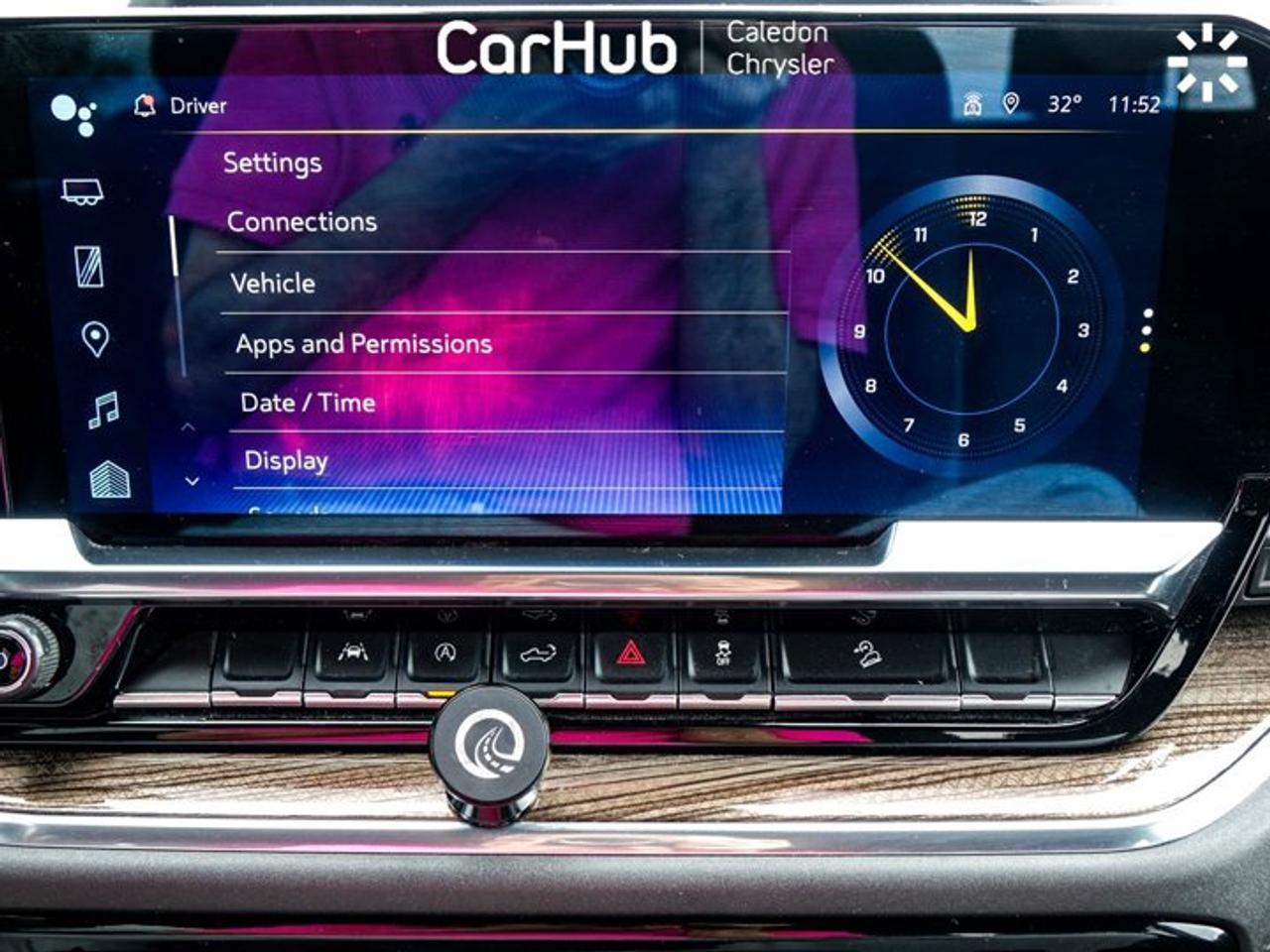 2023 Chevrolet Silverado 1500 RST 4WD Crew Cab 157" 5.3L Lane Assist 13.4"Display Remote Start Photo