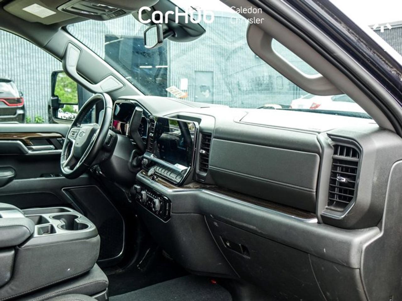 2023 Chevrolet Silverado 1500 RST 4WD Crew Cab 157" 5.3L Lane Assist 13.4"Display Remote Start Photo