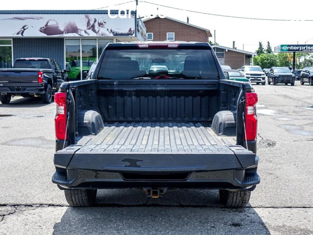 2024 Chevrolet Silverado 1500 Custom 4WD Crew Cab 157" MultiPro Tailgate 6 Passenger Remote Start Alloy Photo