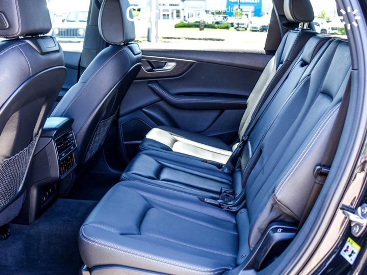 2025 Audi Q7 Progressiv Quattro 7 Seater Pano Sunroof 10.1"Display Ventilated Front Seats Photo