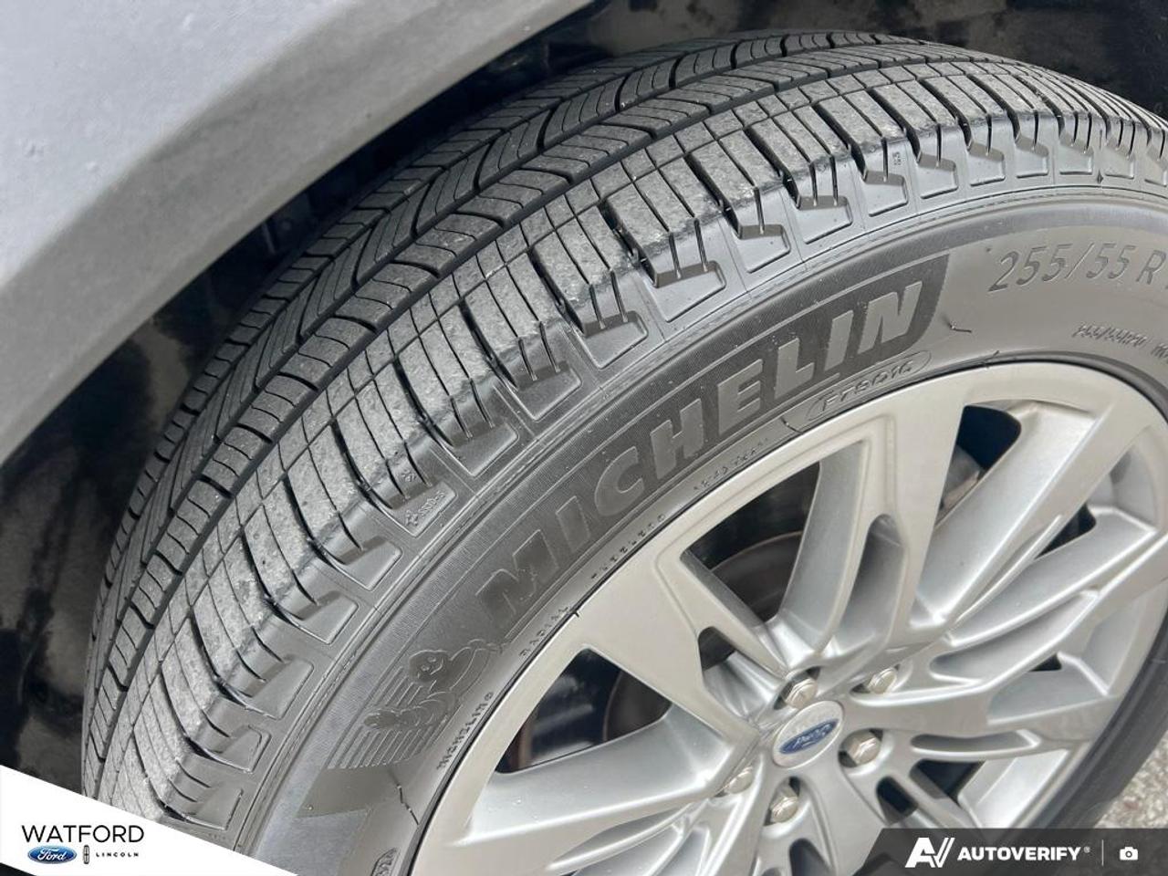 2025 Ford Explorer Active 4WD Photo