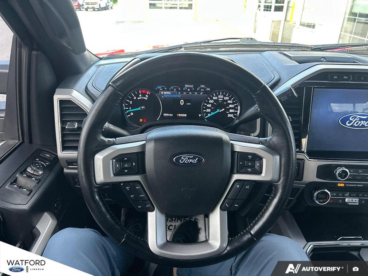 2022 Ford F-250 Super Duty SRW LARIAT 4WD CREW CAB 6.75' BOX Photo