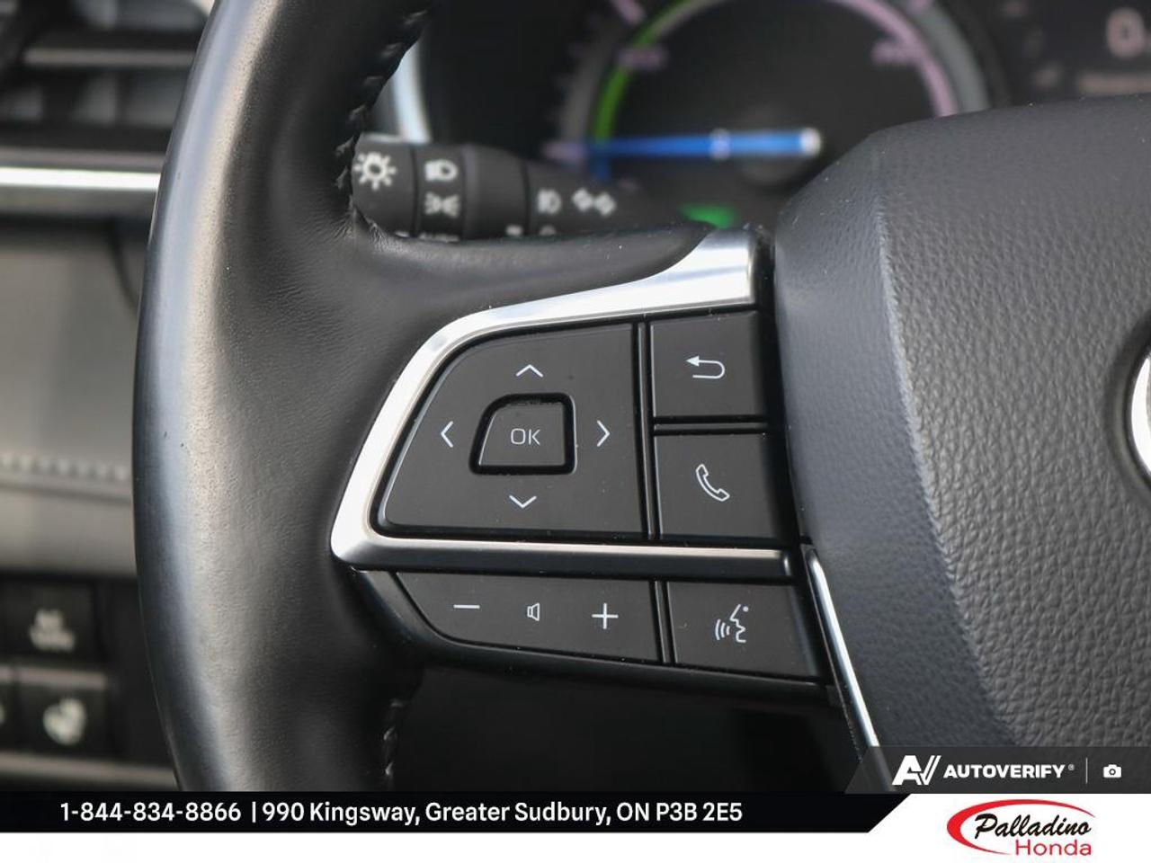 2021 Toyota Highlander Hybrid Limited Photo