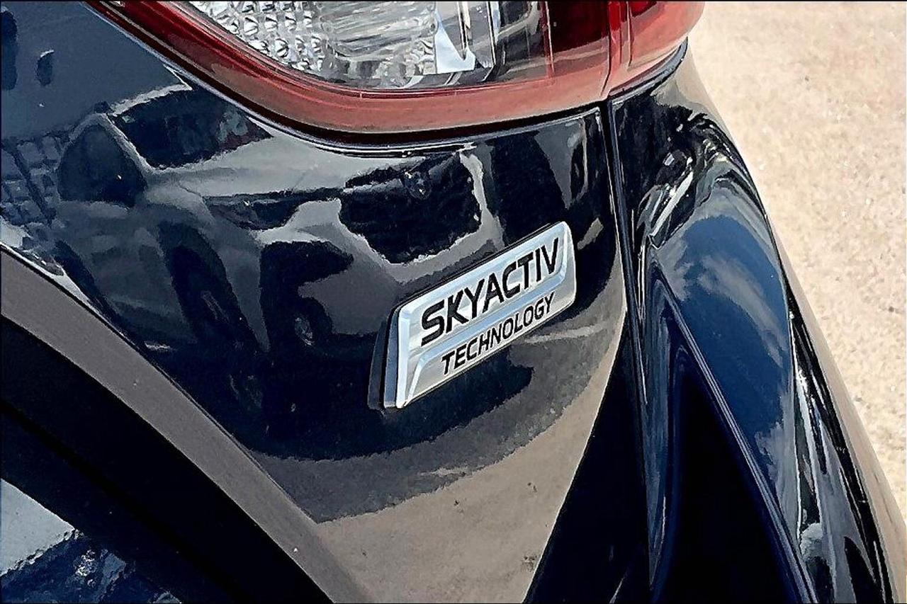2016 Mazda MAZDA3  Photo